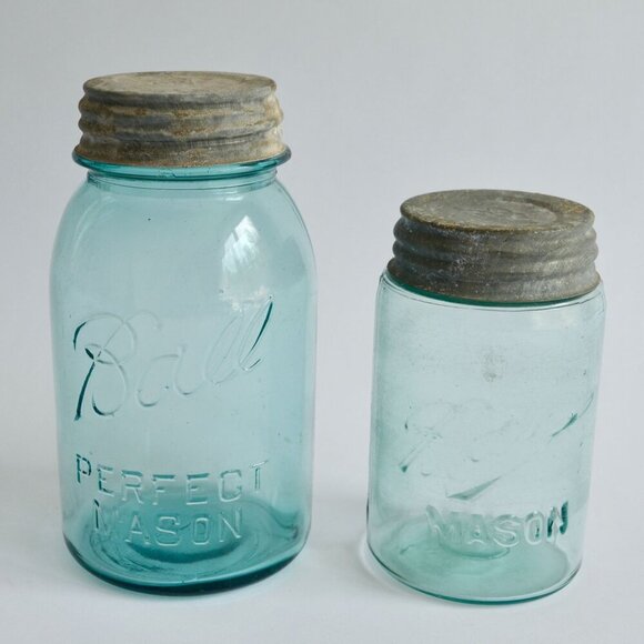 Ball Blue Canning Jars Zinc Lids Vintage Lot of 2 Mold #2 and Unknown - Picture 3 of 8